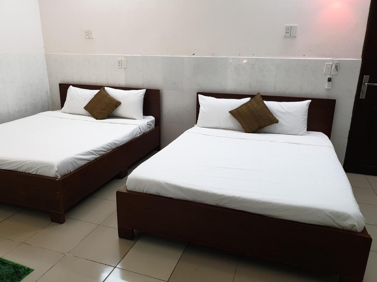 Bin Hom Motel Bien Hoa Esterno foto