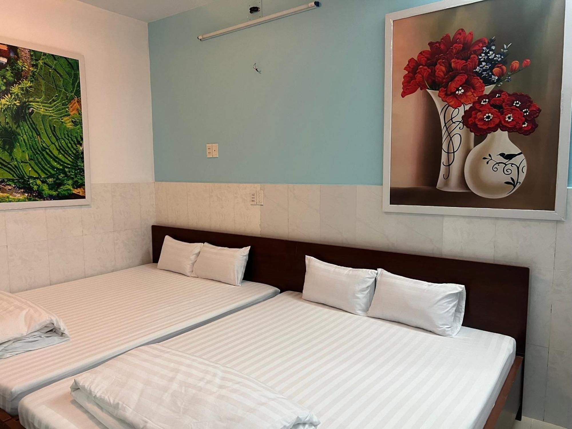 Bin Hom Motel Bien Hoa Esterno foto