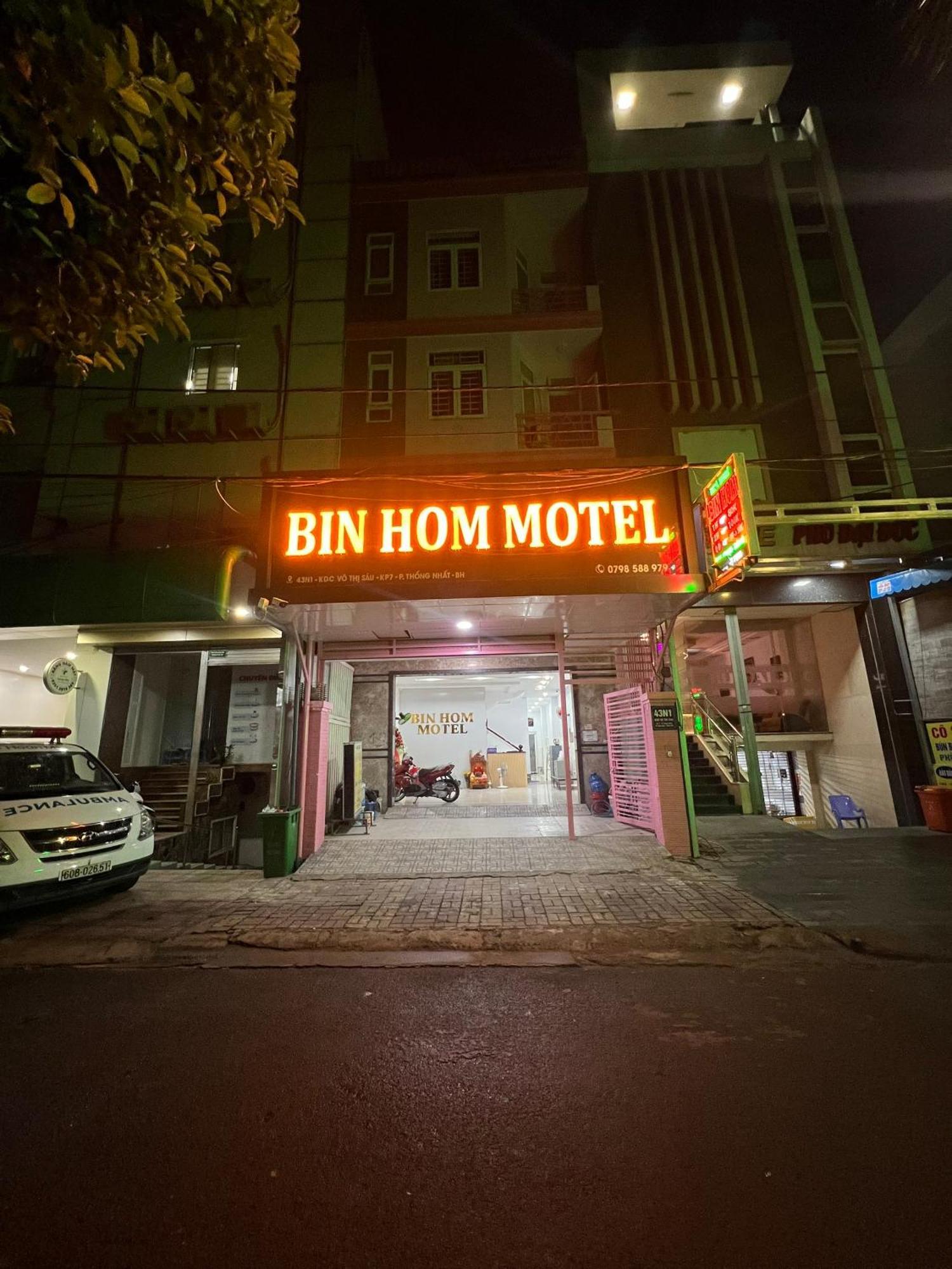 Bin Hom Motel Bien Hoa Esterno foto