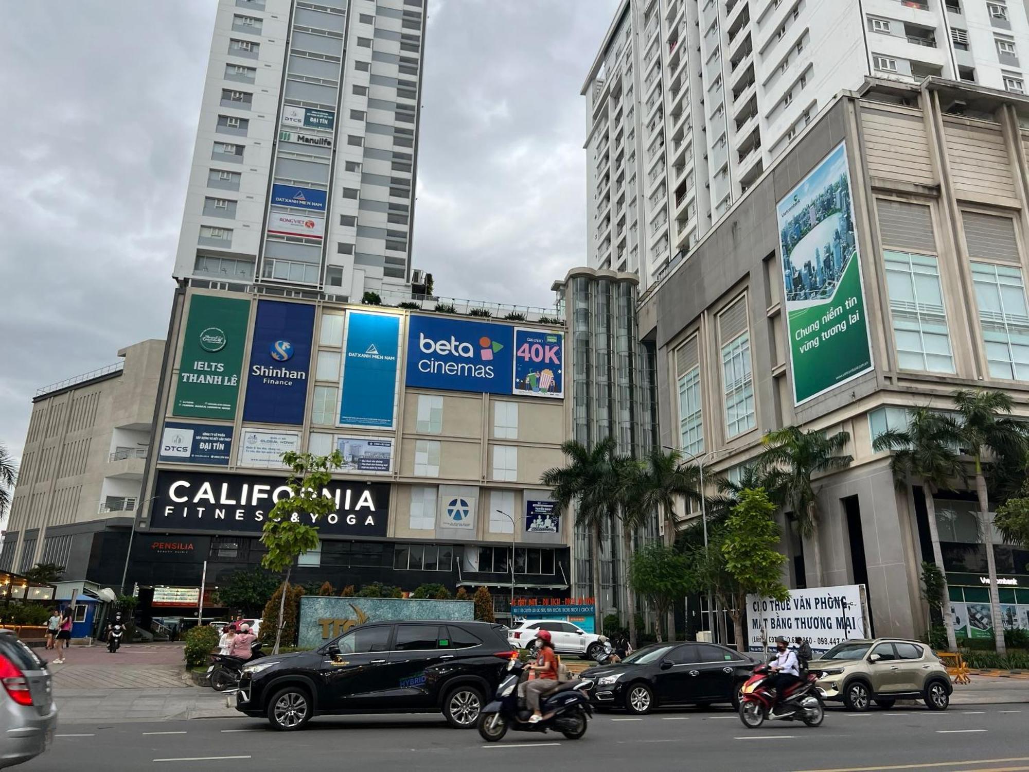Bin Hom Motel Bien Hoa Esterno foto
