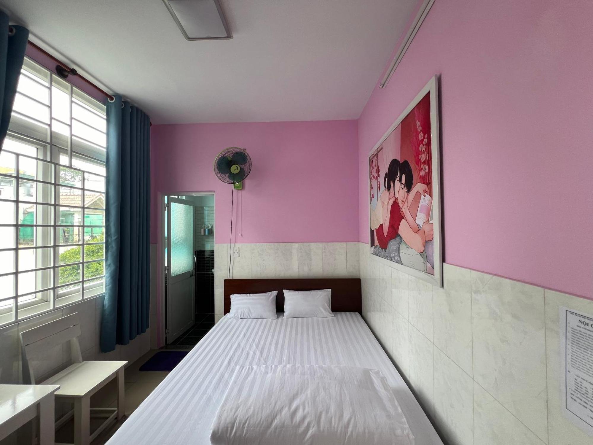 Bin Hom Motel Bien Hoa Esterno foto