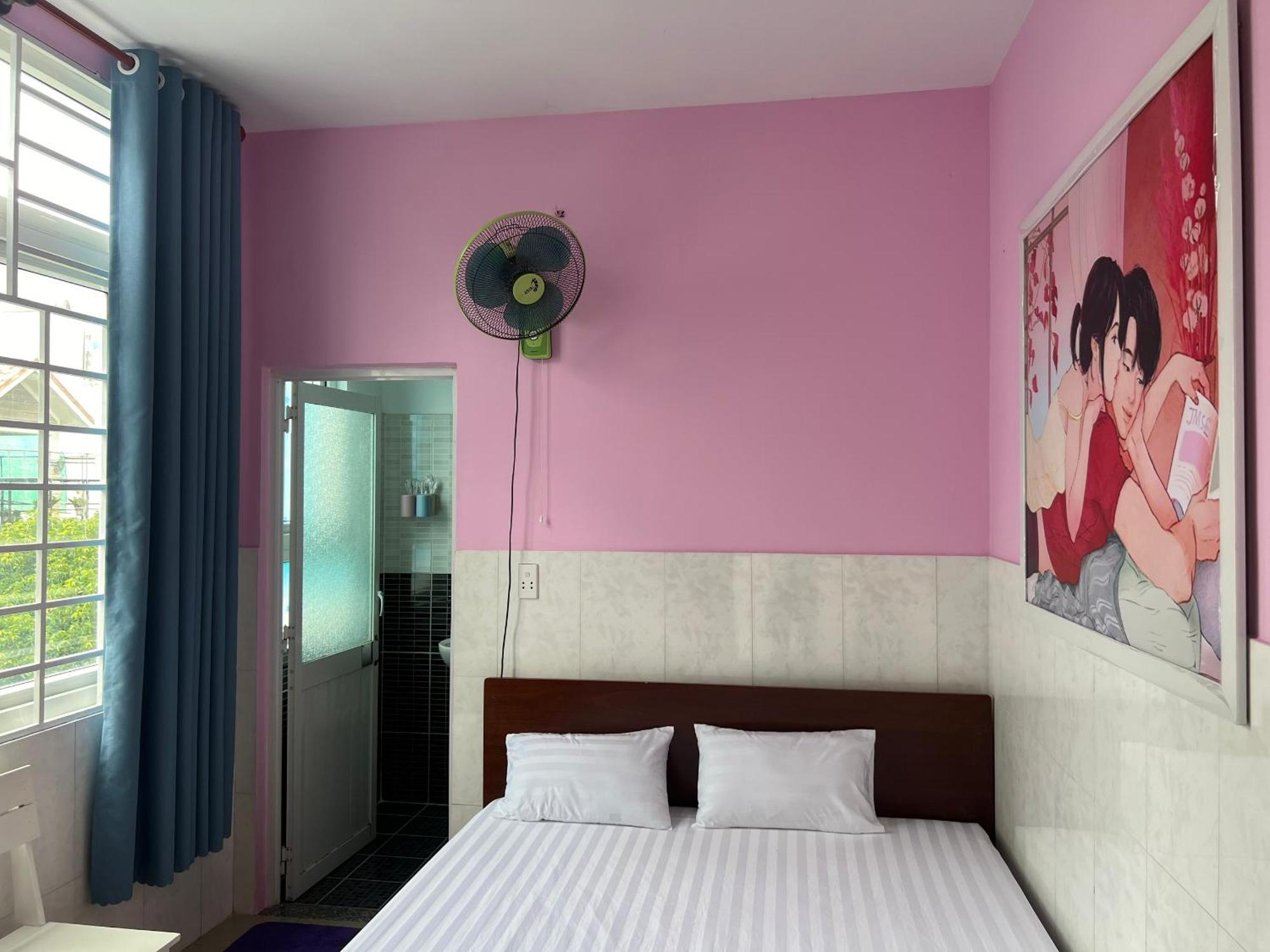 Bin Hom Motel Bien Hoa Esterno foto