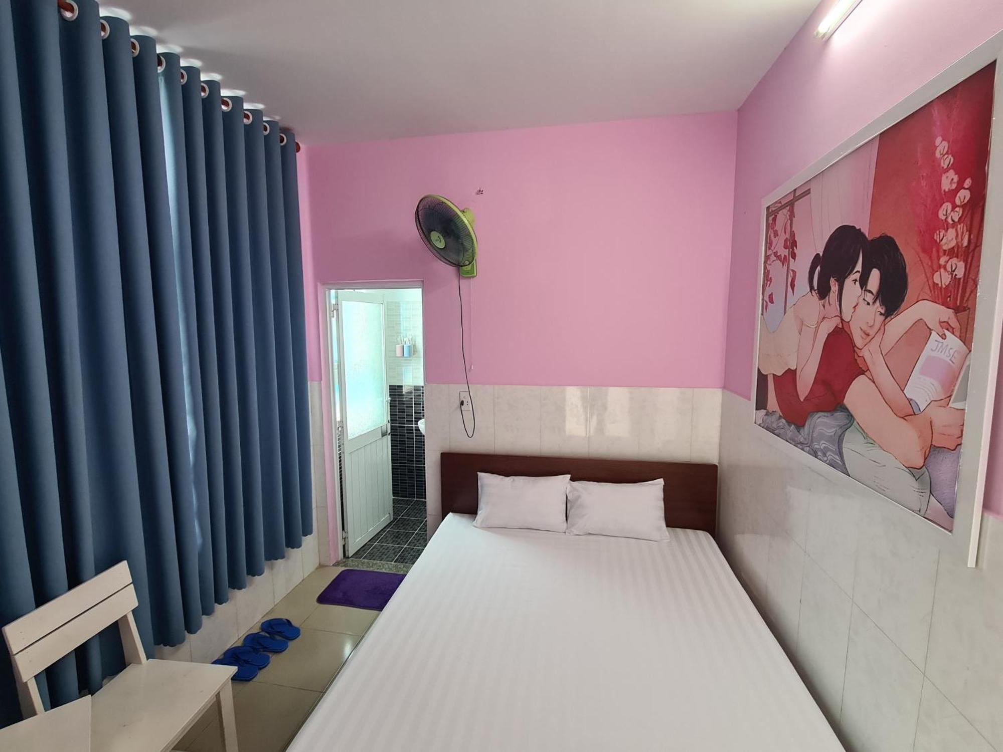Bin Hom Motel Bien Hoa Esterno foto