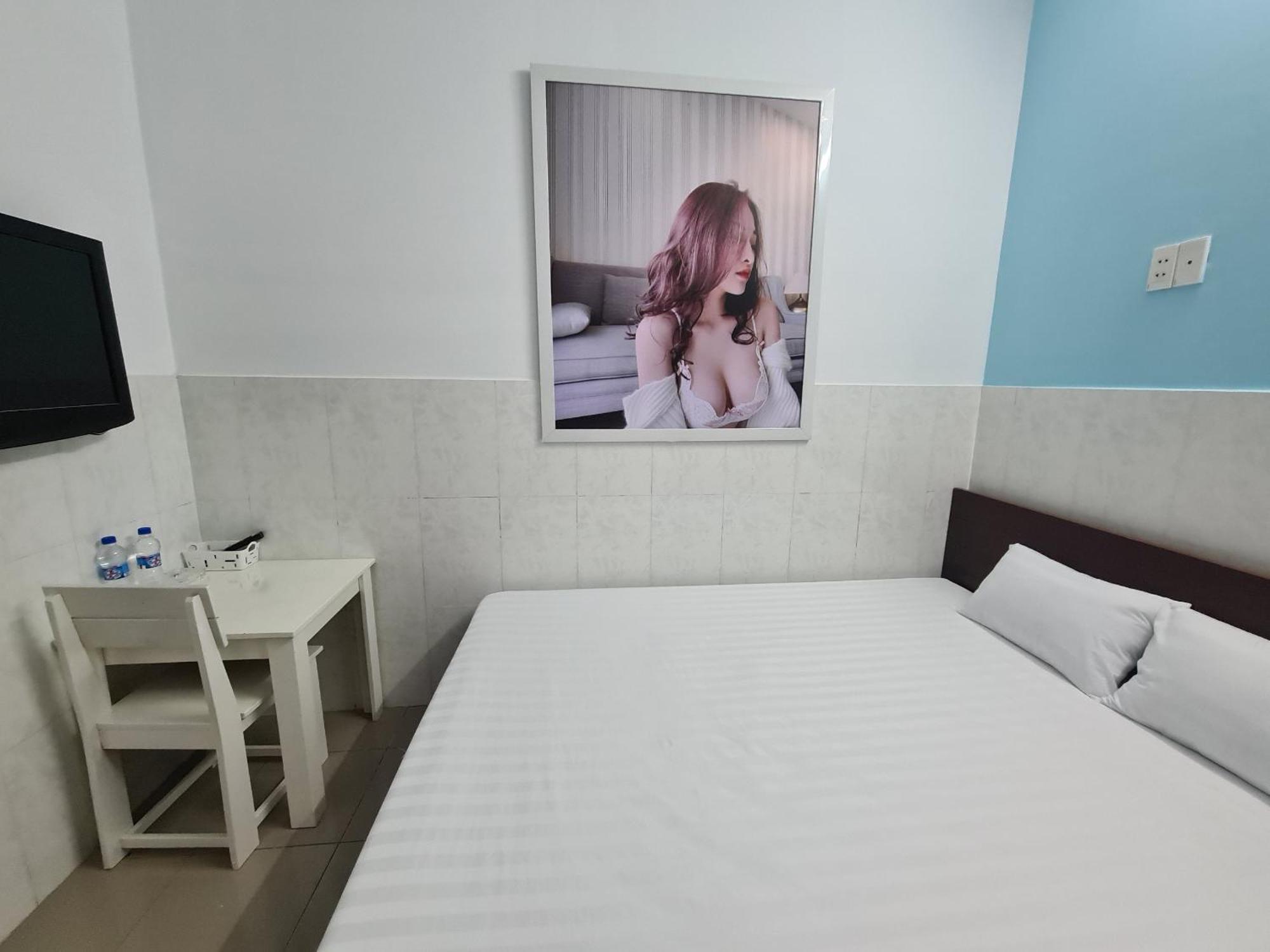 Bin Hom Motel Bien Hoa Esterno foto