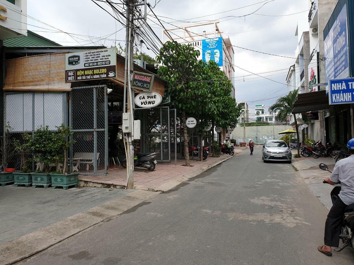 Bin Hom Motel Bien Hoa Esterno foto